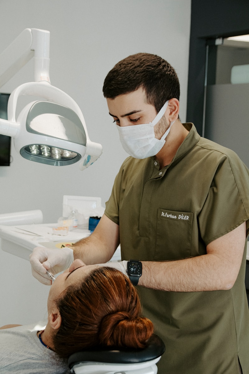 Dental, vision, and hearing icons representing Medicare coverage gaps